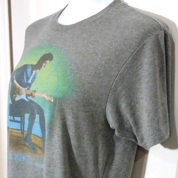 SHAWN MENDES ILLUMINATE ALBUM TEE - Picture 4 of 6